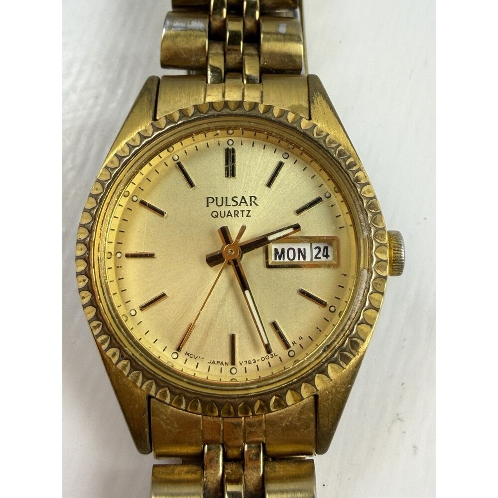 Pulsar V783-0030 Women’s Gold Tone Quartz Watch Day Date 25mm Fresh Battery